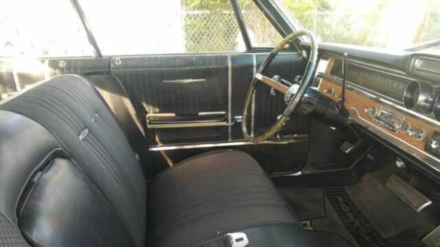 1965 pontiac bonneville 4 door hardtop classic car