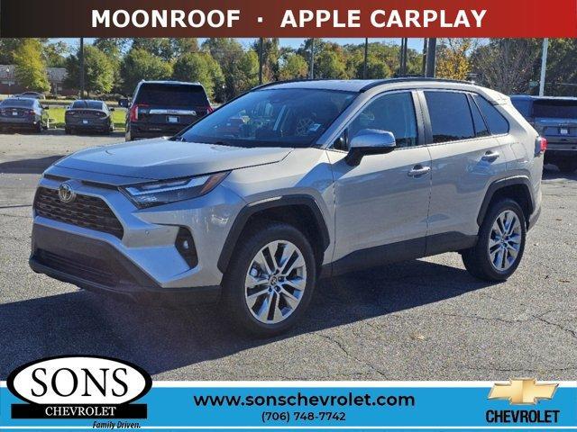 2022 toyota rav4 xle premium