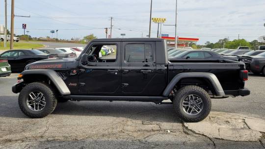 2024 Jeep Gladiator