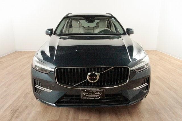 2022 volvo xc60 b5 momentum