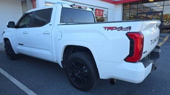 2024 toyota tundra sr5