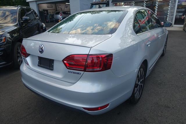 2013 volkswagen jetta hybrid sel premium