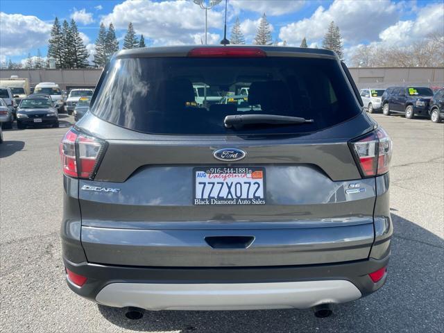 2017 ford escape se