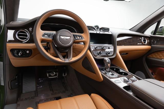 2023 bentley bentayga v8