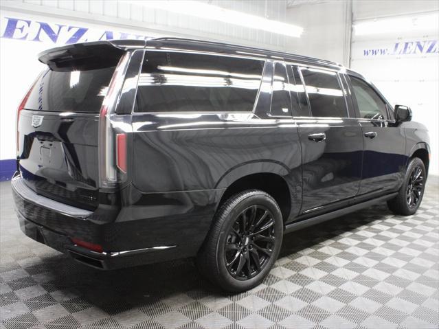 2023 cadillac escalade esv sport platinum