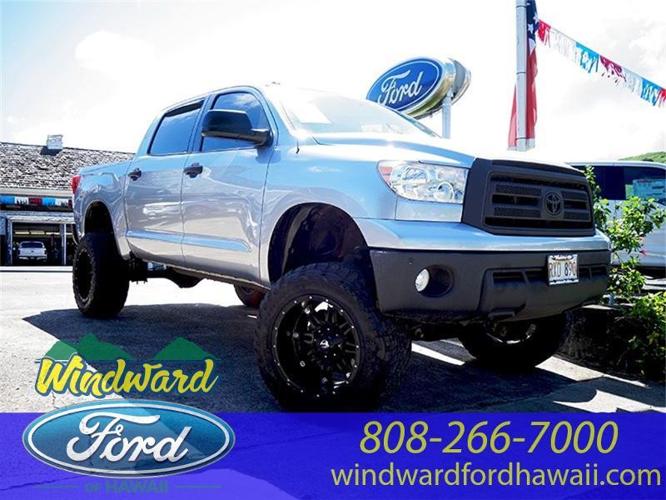 2013 toyota tundra grade 4x2 grade 4dr crewmax cab pickup sb (5.7l v8 for sale in kailua, hawaii