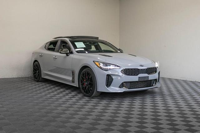 2019 kia stinger gt2