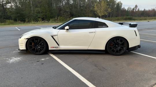 2014 Nissan GT-R