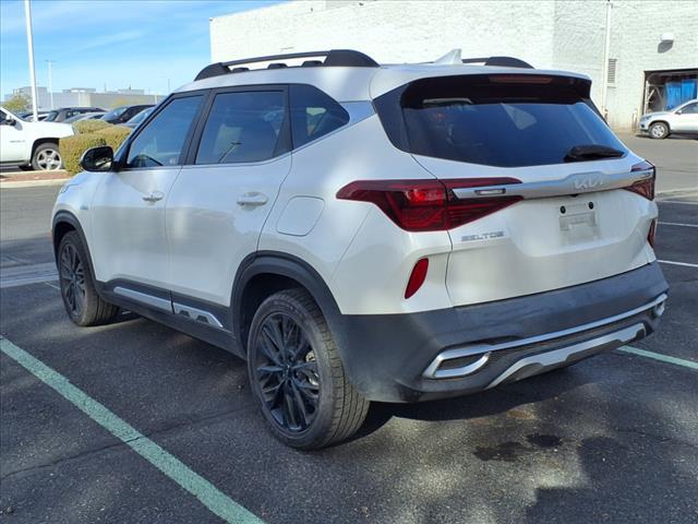 2022 kia seltos nightfall