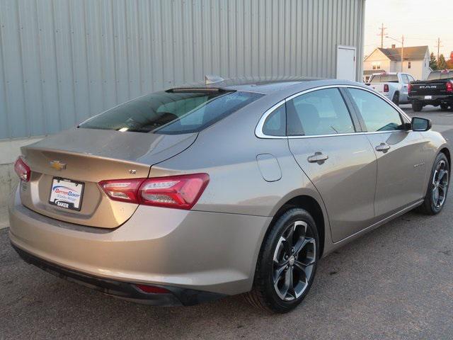 2022 chevrolet malibu fwd lt