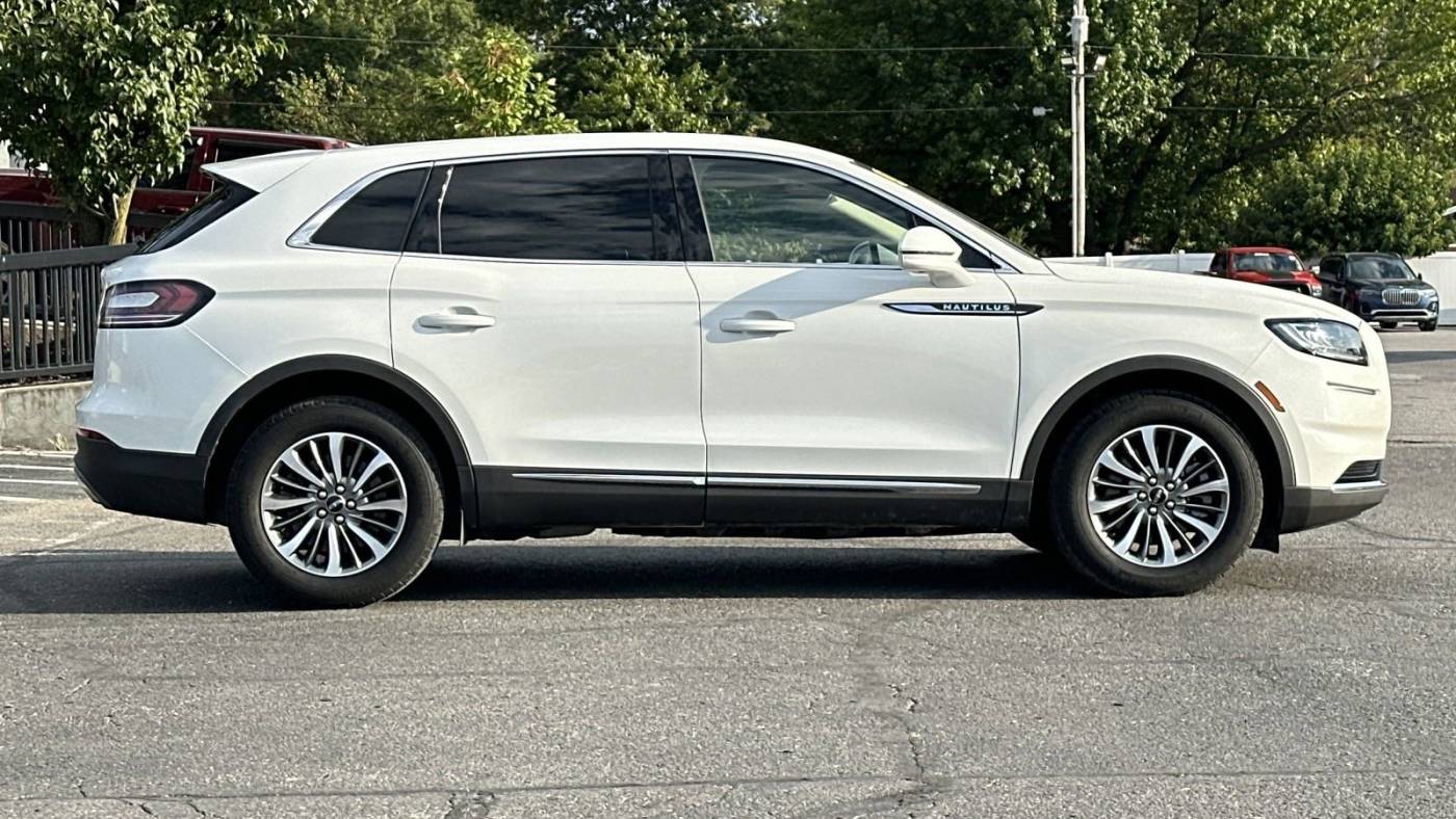 2021 lincoln nautilus standard