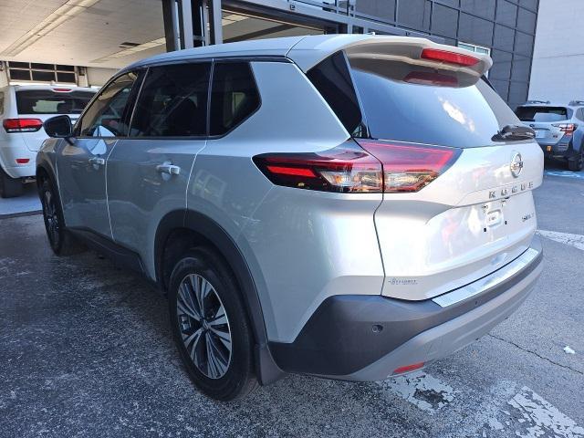 2021 nissan rogue sv