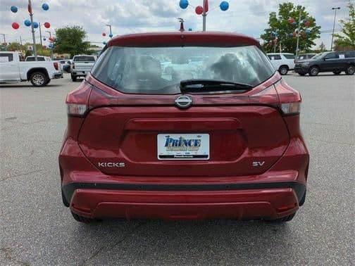 2022 nissan kicks sv in albany, georgia