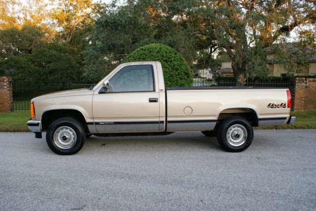 4x4 - 350 v8 - k1500 - automatic - no rust - low miles