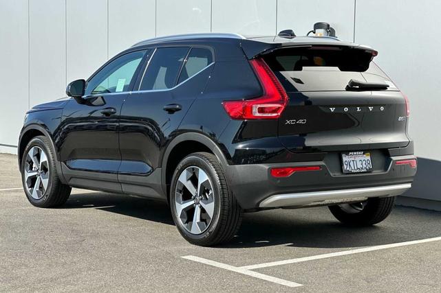 2024 volvo xc40 b5 core
