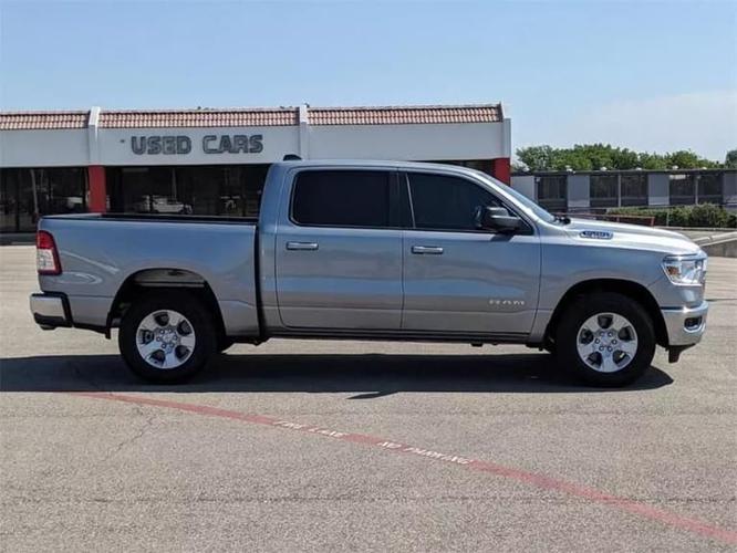 2022 ram 1500 crew cab big horn pickup 4d 5 1/2 ft in duncanville, texas