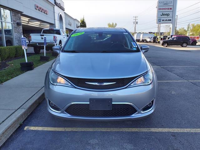 2020 chrysler pacifica touring