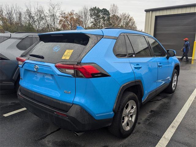 2021 toyota rav4 xle