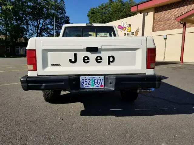 rare 1987 jeep comanche 4.0 5 speed 2wd shortbed