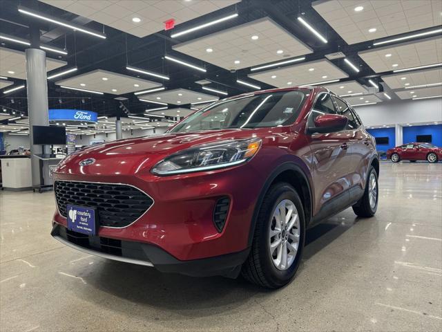 2021 ford escape se