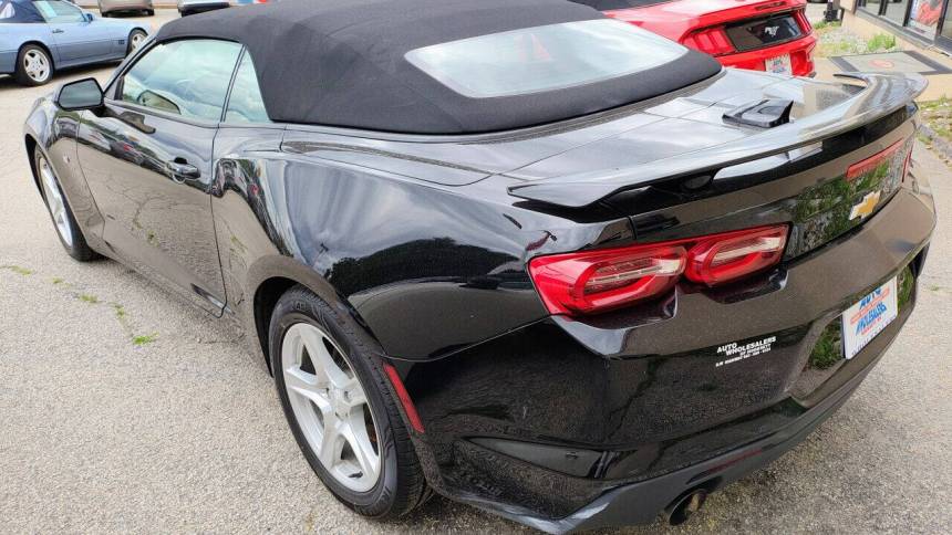 2021 chevrolet camaro lt