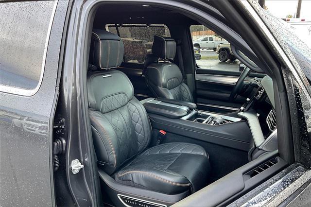 2022 jeep grand wagoneer series iii 4x4