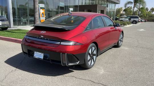 2025 Hyundai IONIQ 6