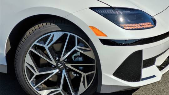 2025 Hyundai IONIQ 6