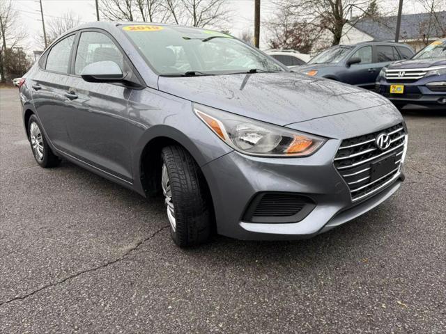 2019 hyundai accent se