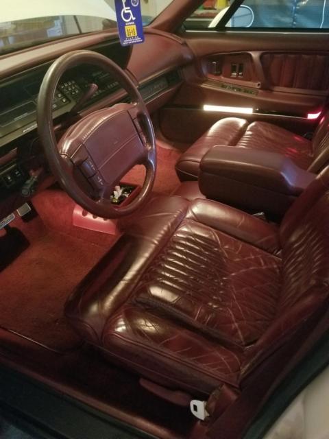 1992 oldsmobile 98 regency elite - super clean and reliable - cold ac - garaged