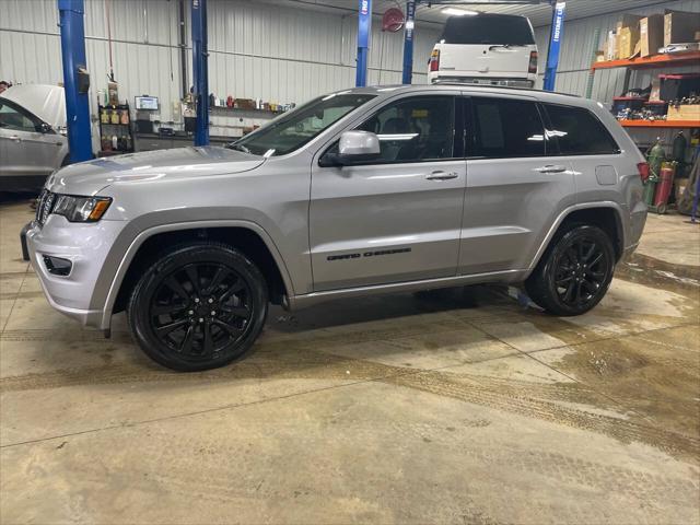 2018 jeep grand cherokee altitude