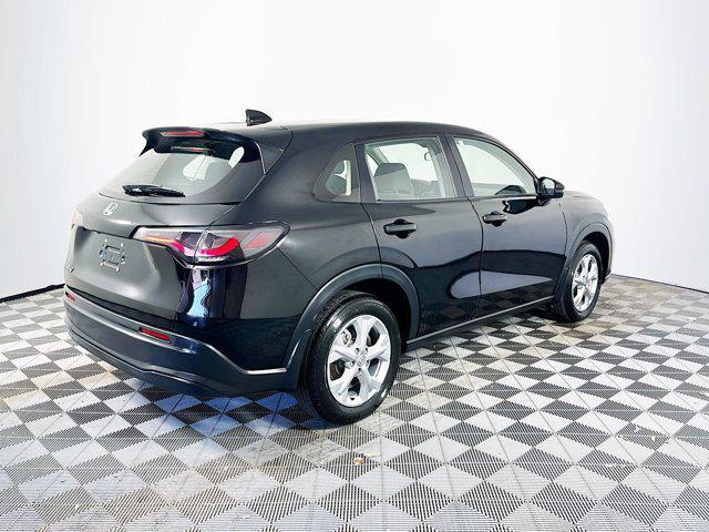 2023 honda hr-v lx