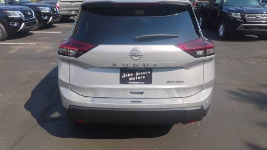 2024 Nissan Rogue