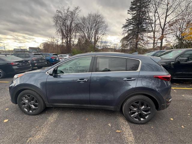 2022 kia sportage lx