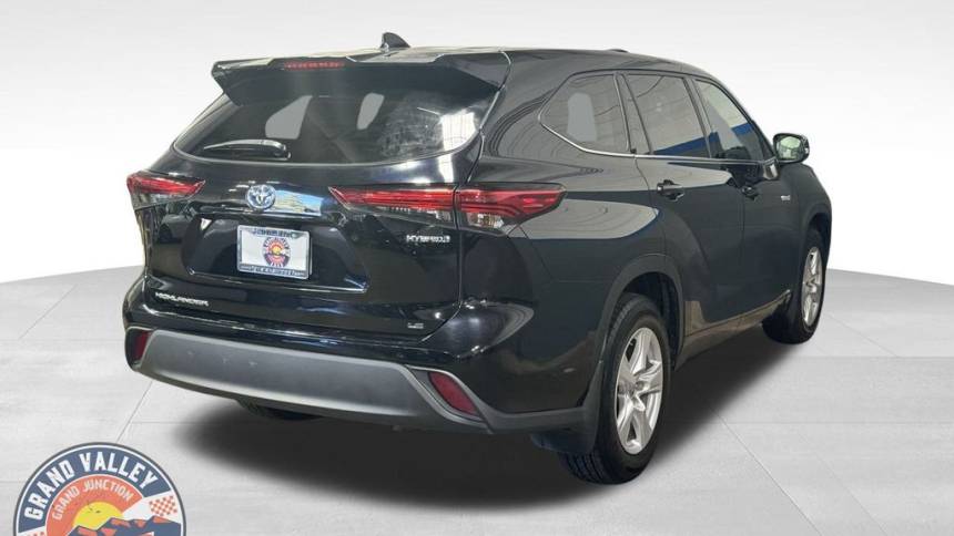 2021 toyota highlander hybrid le