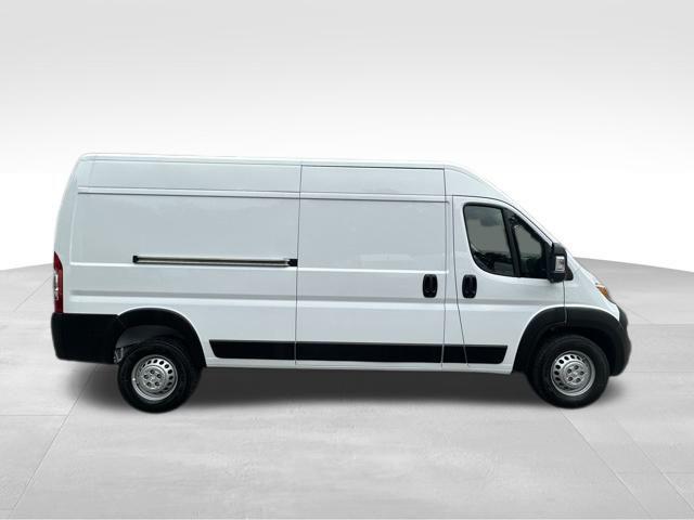 2024 ram promaster 2500 tradesman