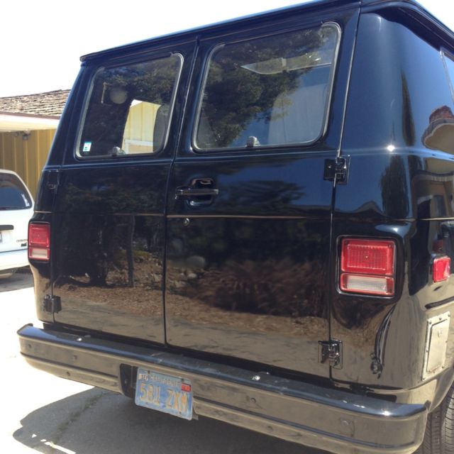 custom 1978 chevrolet g20 van g10 shorty - hot rod - disability conversion