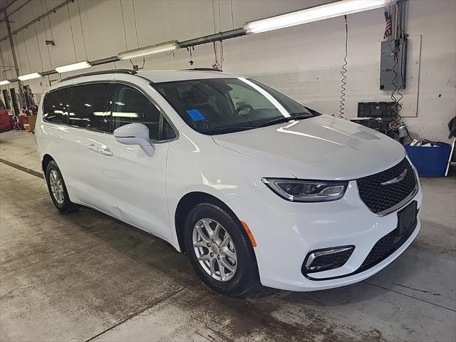2022 chrysler pacifica touring l