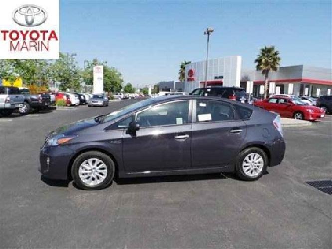 2014 toyota prius plug-in in san rafael, ca