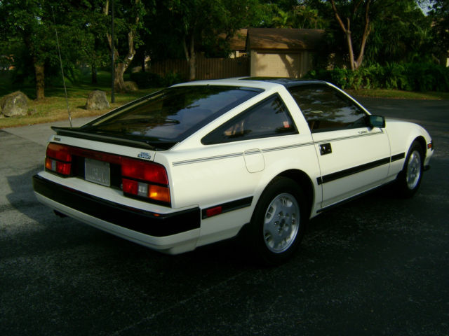 1984 300zx turbo - 5 spd. 40000 orig. mi. - 100% orig. mint cond. - garaged new