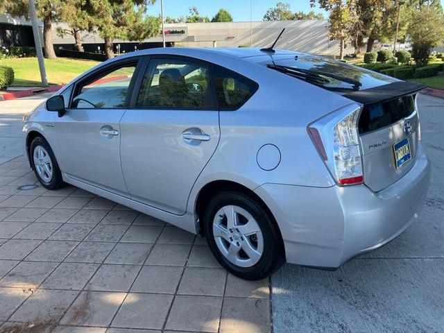 2010 toyota prius iii