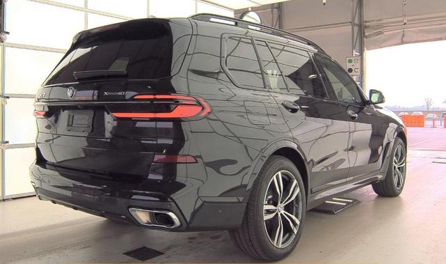 2025 bmw x7 xdrive40i