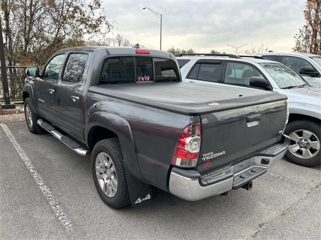 2015 toyota tacoma base