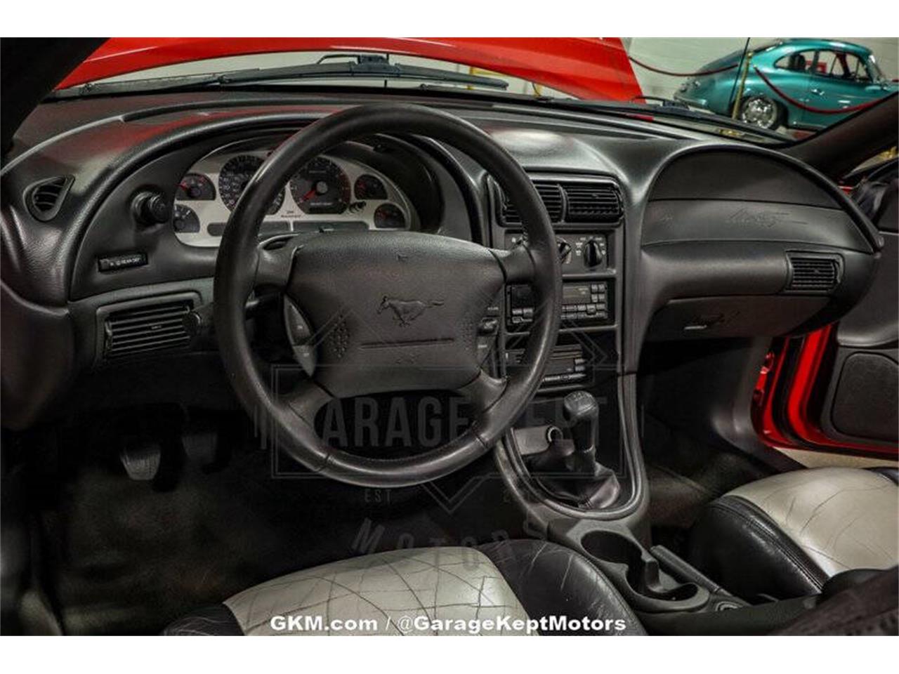 1999 ford mustang