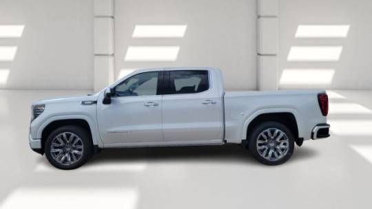 2024 GMC siri
g
n
n
