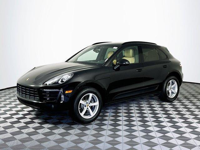2018 porsche macan base