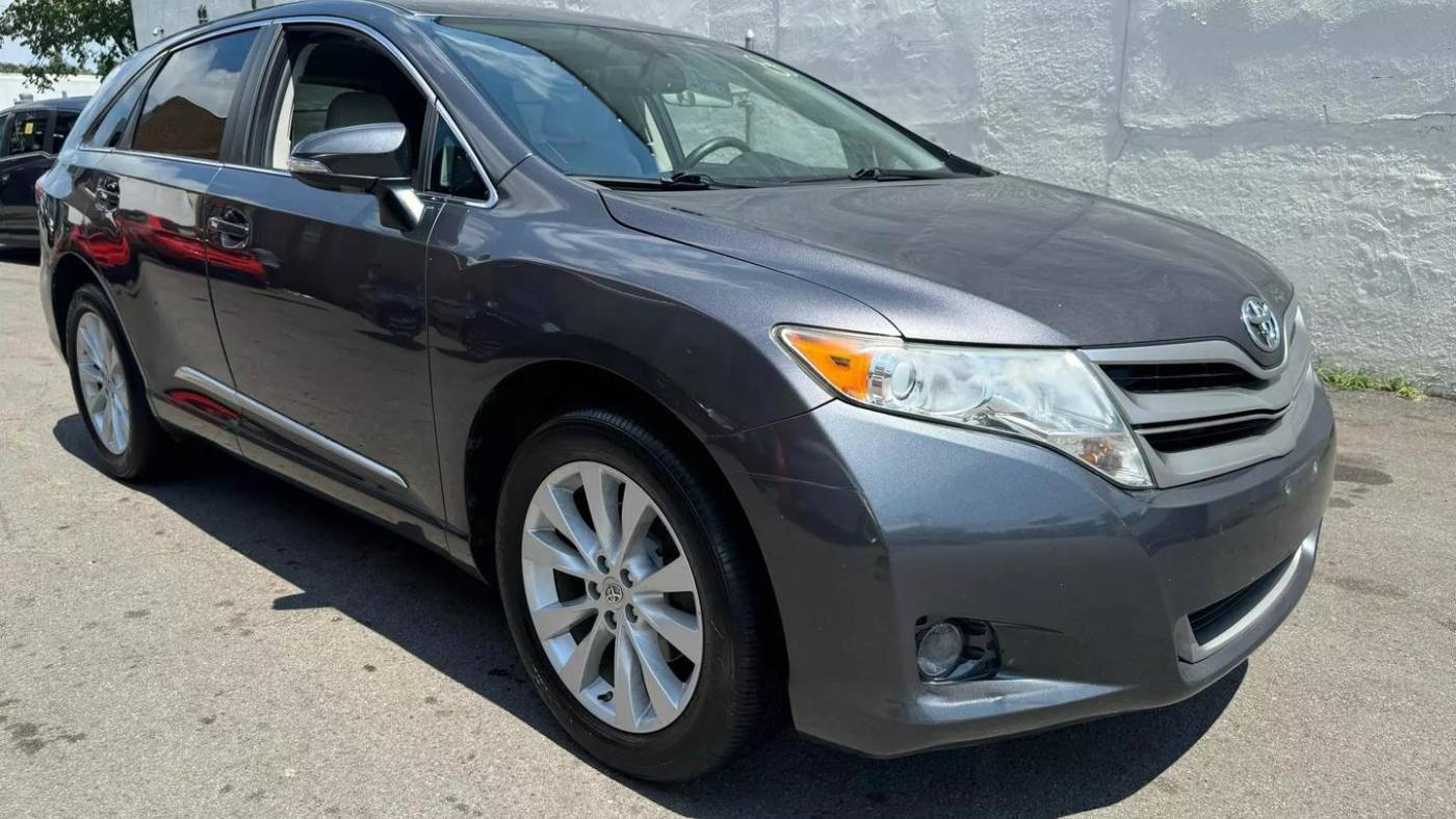 2015 toyota venza le