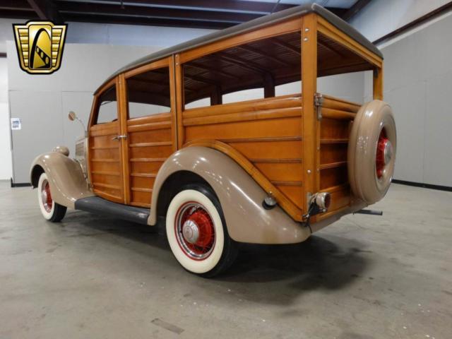 1935 ford woody