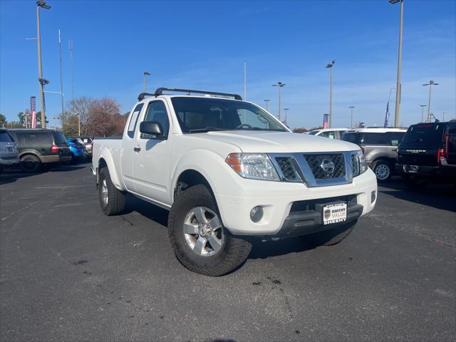 2012 nissan frontier sv