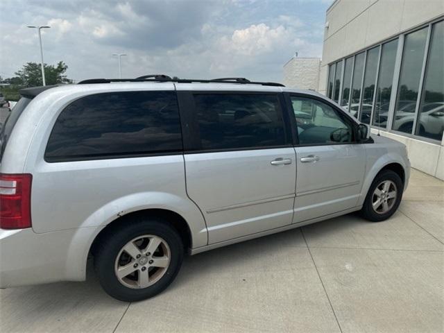 2010 dodge grand caravan sxt